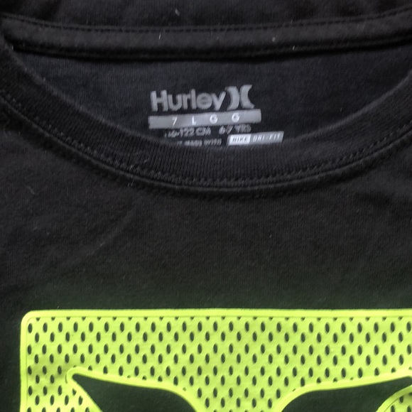 Hurley tee - Picture 3 of 3